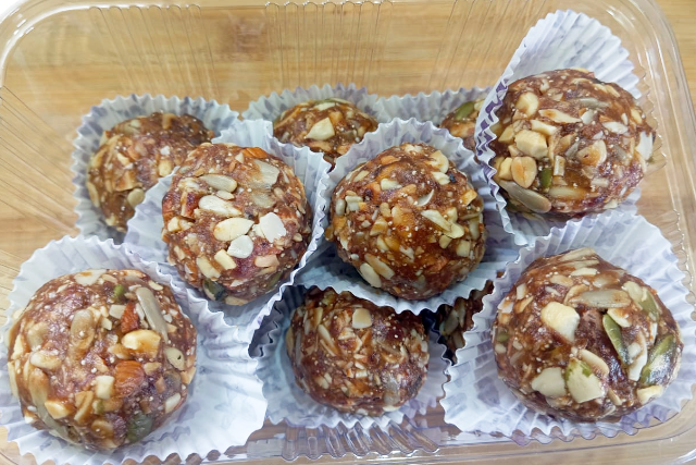 Dryfruit Laddu