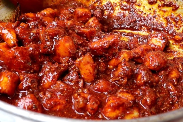 Chicken Pickle Boneless